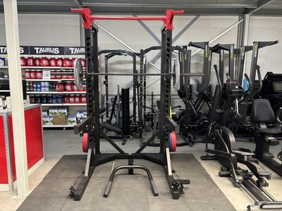 Inspire UCHR1 Ultimate Commercial Half Rack