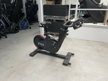 Life-Fitness Indoor Bike IC5