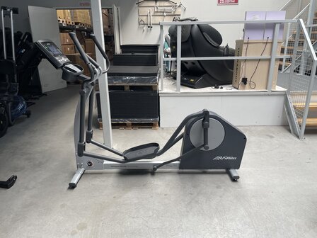 Life-Fitness Crosstrainer E1 Go