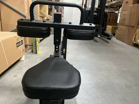 Taurus Seated Calf Raise IFP