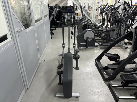 Life Fitness Crosstrainer X1 Track Plus