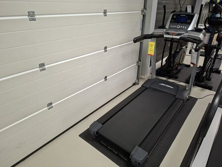 Life Fitness loopband F3 met Go-console