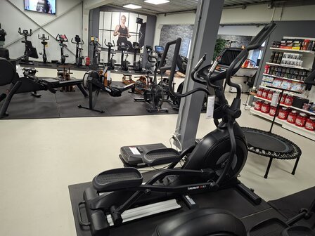 Taurus Crosstrainer FX9.9 Pro