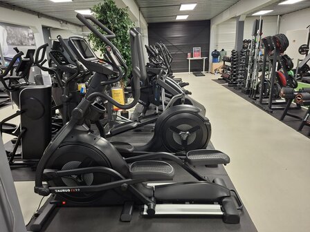 Taurus Crosstrainer FX9.9 Pro