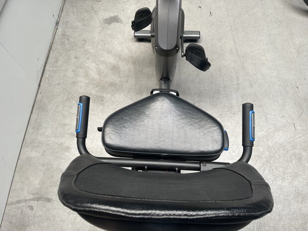 Life-Fitness RS3 Track Connect Ligfiets