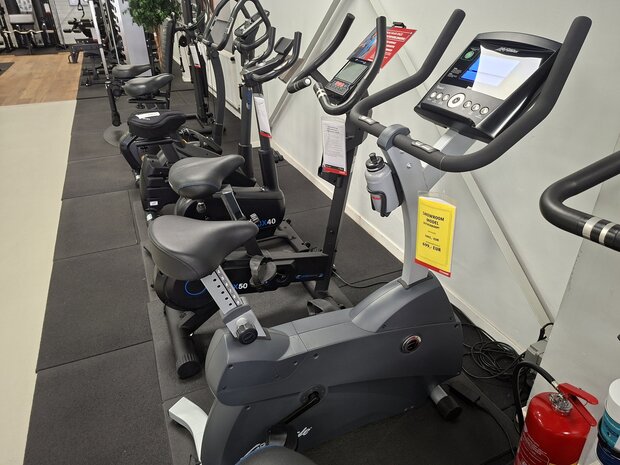 Life Fitness Hometrainer C1 Go