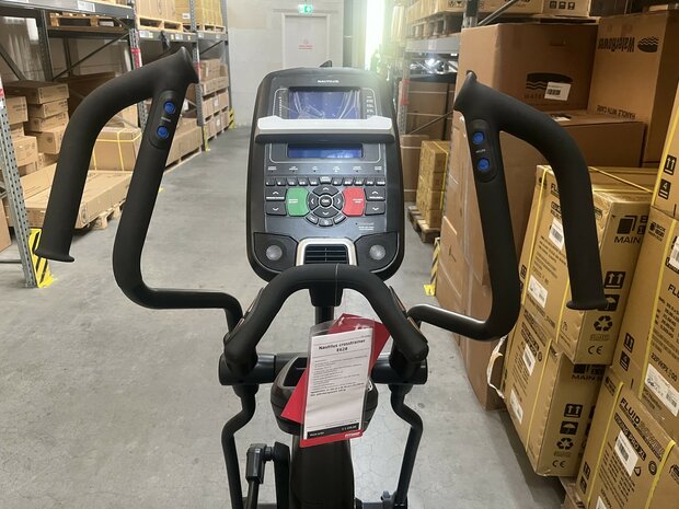 Nautilus Crosstrainer E628