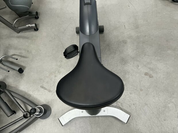 LifeFitness Hometrainer C1 met met Track Connect 2.0 Console