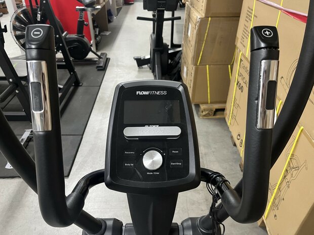 Flow Fitness Glider DCT2500i