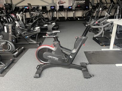 Life Fitness powered by ICG IC7