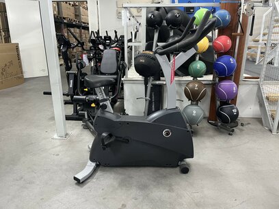 LifeFitness Hometrainer C1 met met Track Connect 2.0 Console